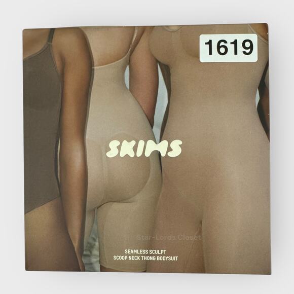 SKIMS Seamless Sculpt Bodysuit L Onyx Scoop Neck Thong Shaper Elevated Basic - Picture 10 of 12